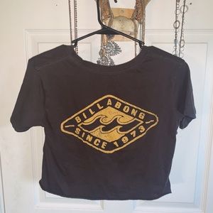 Cropped Billabong Tee